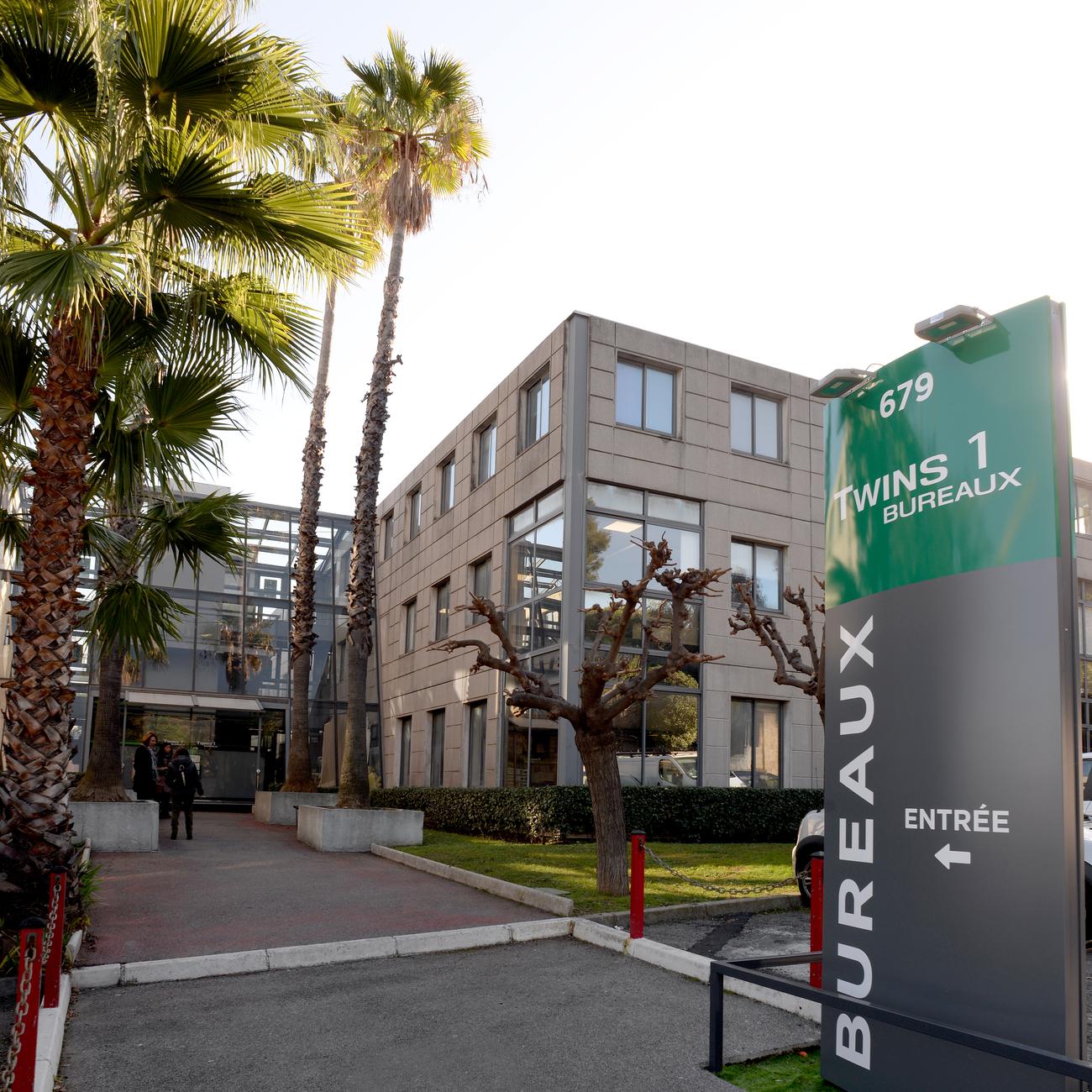L'entrée du 679 avenue du Docteur Julien Lefebvre